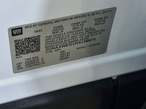 Used 2024 Chevrolet Equinox RS AWD/4WD image 30