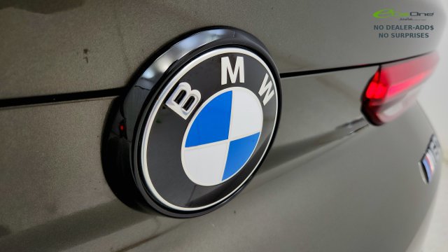 Used 2026 BMW X6 M60i AWD/4WD image 29