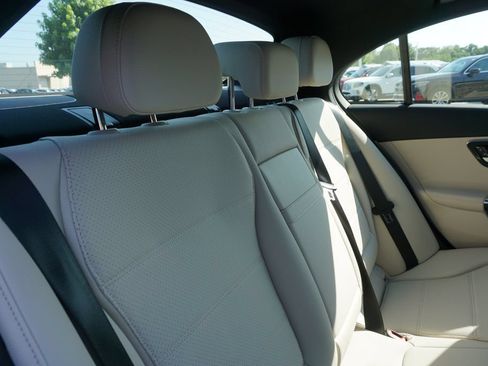 Used 2025 Mercedes-Benz C 300 Sedan image 56