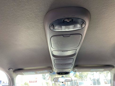 Used 2005 Toyota Sequoia SR5 image 29