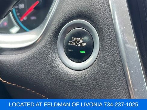 Used 2020 Chevrolet Traverse LT w/ LT Premium Package FWD image 16