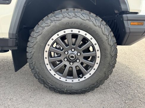 New 2025 INEOS Grenadier Fieldmaster Edition image 27