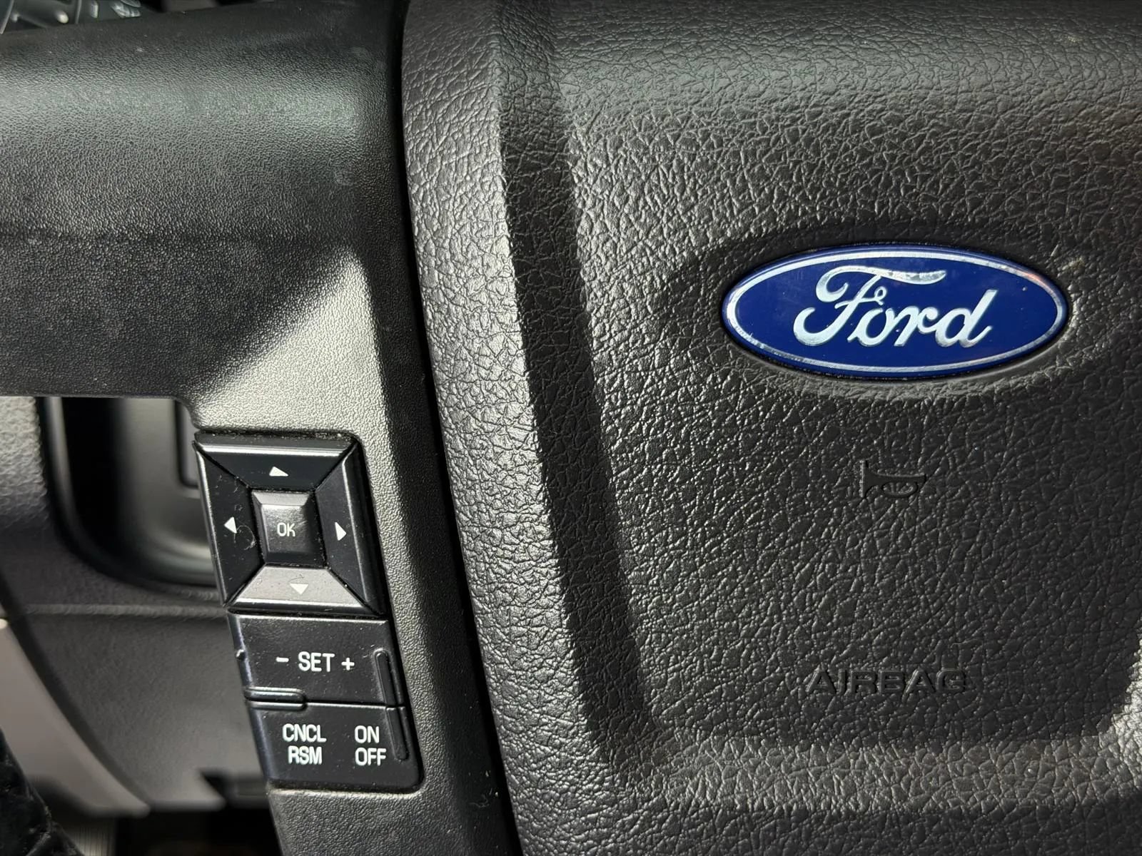 Used 2017 Ford Expedition 4WD image 31