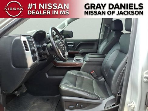 Used 2018 GMC Sierra 1500 SLT AWD/4WD image 22