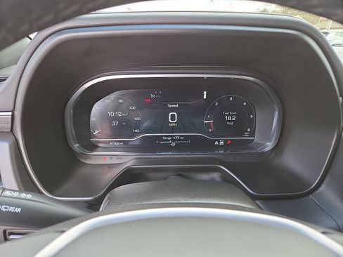 Used 2024 GMC Yukon SLT AWD/4WD image 27