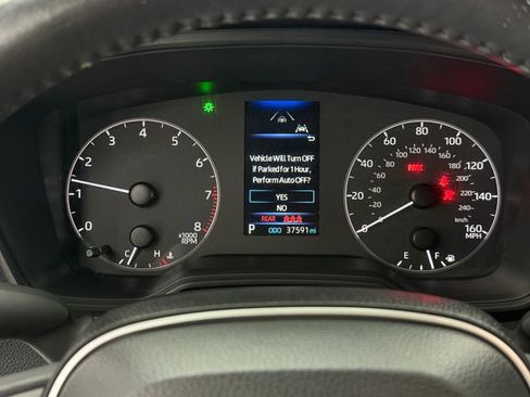 Used 2023 Toyota Corolla SE image 16