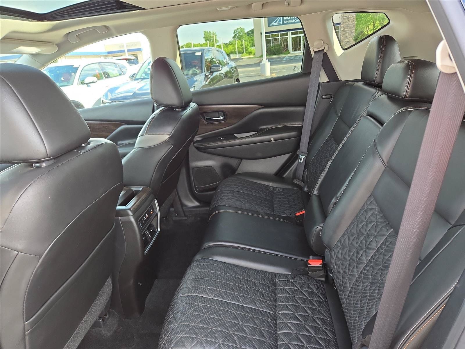 Used 2023 Nissan Murano Platinum AWD/4WD image 23