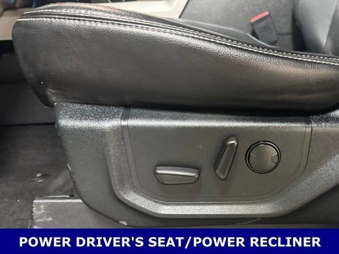 Used 2019 Ford F150 Lariat w/ Equipment Group 502A Luxury AWD/4WD image 18