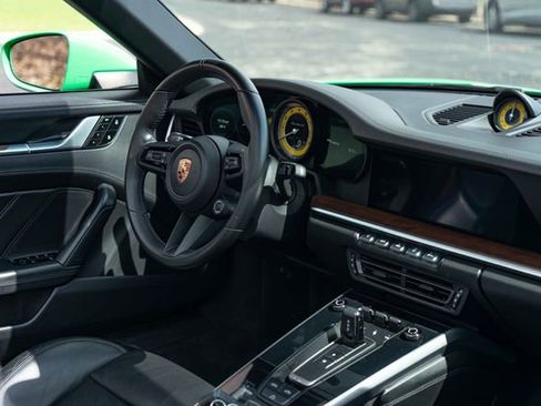 Used 2021 Porsche 911 Turbo S image 31