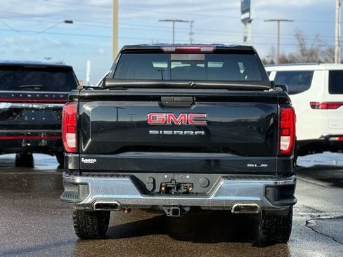 Used 2020 GMC Sierra 1500 SLE w/ SLE Value Package image 32