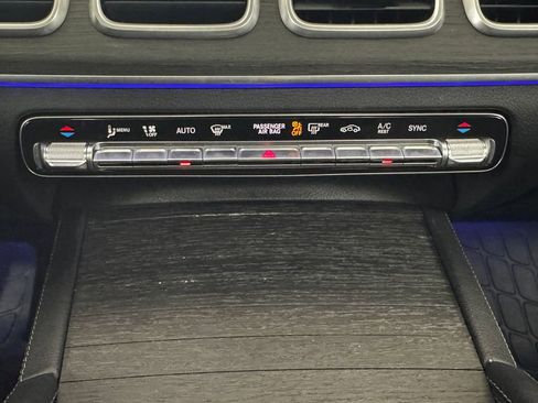 Used 2022 Mercedes-Benz GLE 350 4MATIC image 26