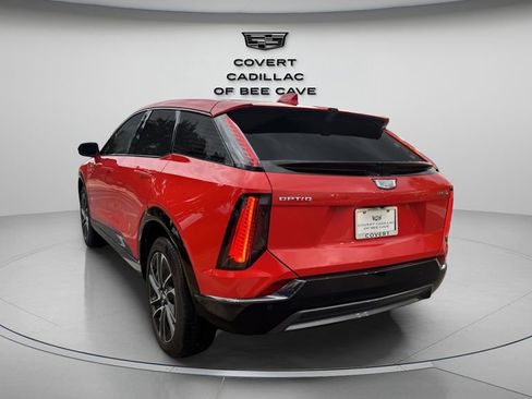 Certified 2025 Cadillac Optiq Sport 2 image 7