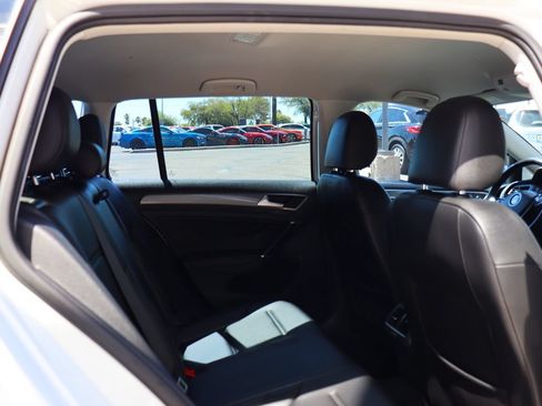 Used 2019 Volkswagen Golf Alltrack S AWD/4WD image 28
