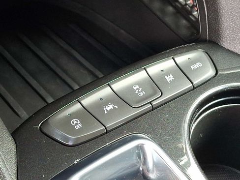 Used 2022 Chevrolet TrailBlazer RS AWD/4WD image 23