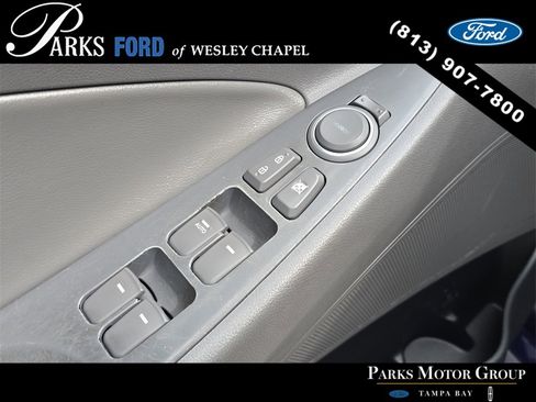 Used 2014 Hyundai Sonata SE image 16