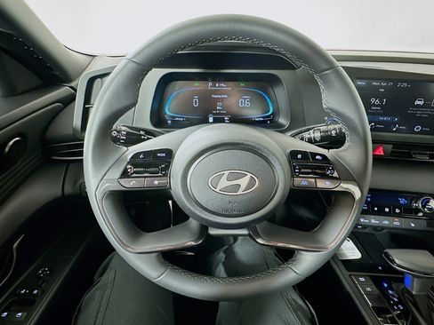 New 2026 Hyundai Elantra SEL Sport Premium FWD image 11