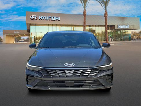 New 2026 Hyundai Elantra SEL Sport FWD image 12