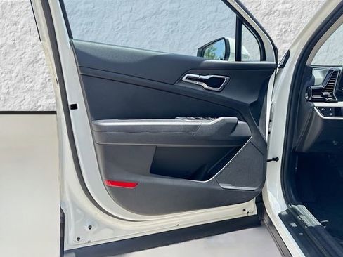 Used 2023 Kia Sportage LX FWD image 20
