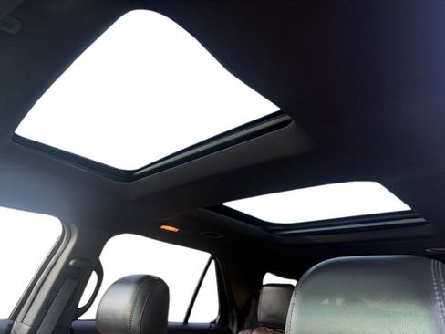 Used 2012 Ford Explorer Limited image 8