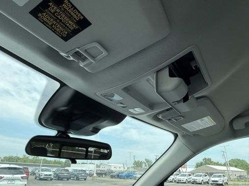 New 2025 Ford Maverick Lariat image 27