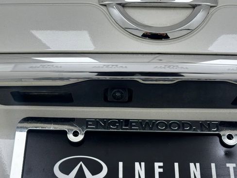 Used 2018 Nissan Rogue SL w/ Premium Package image 42