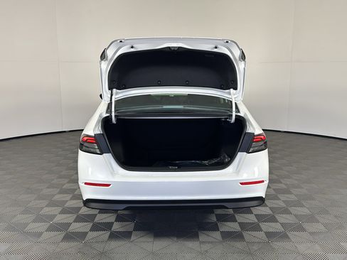 New 2025 Honda Accord LX image 11