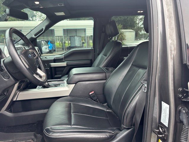Used 2018 Ford F150 Lariat w/ Equipment Group 502A Luxury AWD/4WD image 9