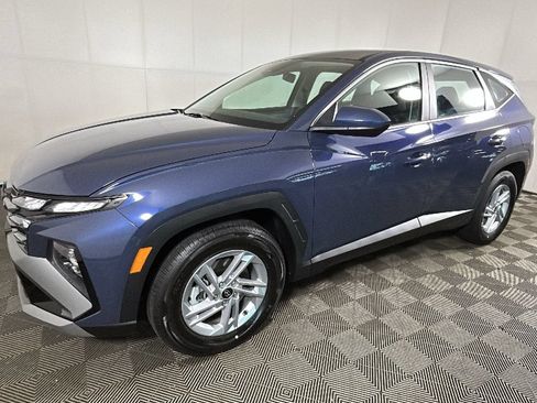 Certified 2026 Hyundai Tucson SE FWD image 8