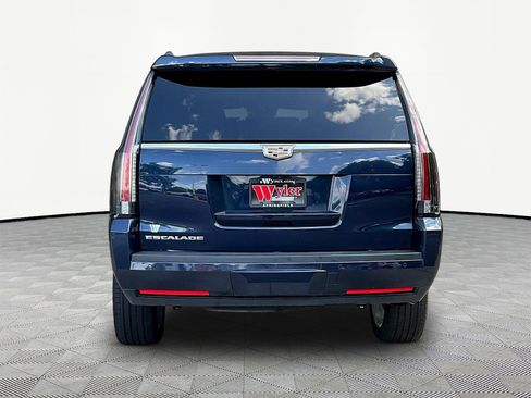 Used 2020 Cadillac Escalade Platinum AWD/4WD image 5