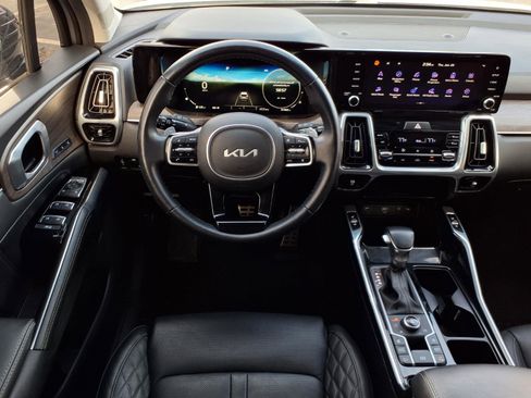 Used 2023 Kia Sorento SX Prestige image 14