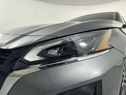 Certified 2024 Nissan Altima 2.5 SV image 29