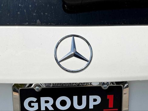 Certified 2023 Mercedes-Benz GLB 250 w/ Premium Package image 30