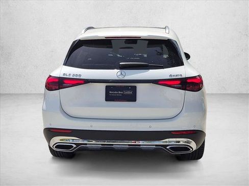 Certified 2026 Mercedes-Benz GLC 300 4MATIC image 7