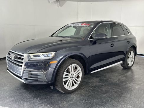 Used 2018 Audi Q5 Prestige w/ Prestige Package image 6