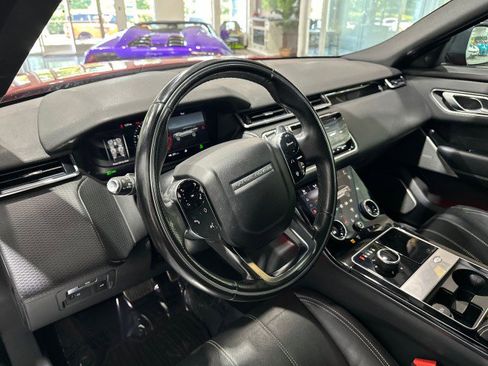 Used 2018 Land Rover Range Rover Velar R-Dynamic SE AWD/4WD image 37