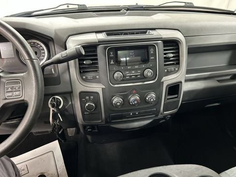 Used 2013 RAM 1500 Express AWD/4WD image 17