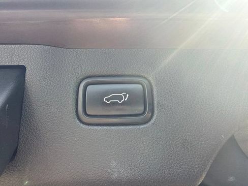 Used 2017 Kia Sorento SX AWD/4WD image 13
