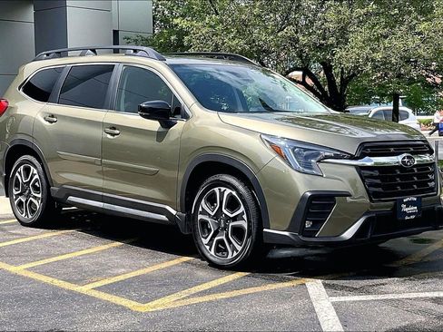 Used 2025 Subaru Ascent Limited AWD/4WD image 39