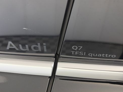 Certified 2025 Audi Q7 3.0T Premium Plus AWD/4WD image 21