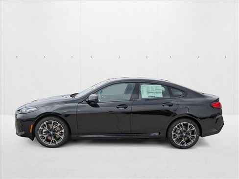 Used 2026 BMW 228i xDrive w/ Technology Package image 5