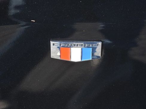 Used 2019 Chevrolet Camaro LT image 10