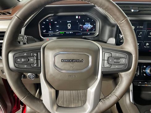 Used 2023 GMC Sierra 1500 Denali w/ Technology Package AWD/4WD image 15