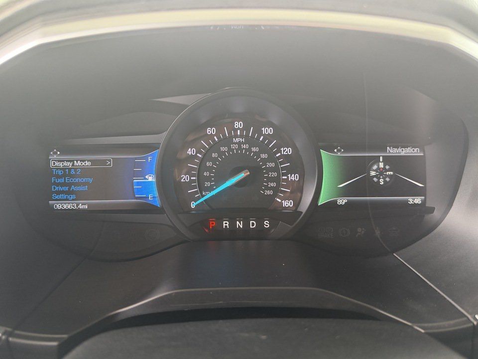 Used 2017 Ford Edge Titanium w/ Equipment Group 301A AWD/4WD image 18