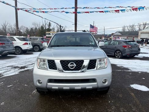 Used 2005 Nissan Pathfinder SE w/ (G01) SE Comfort Pkg image 8
