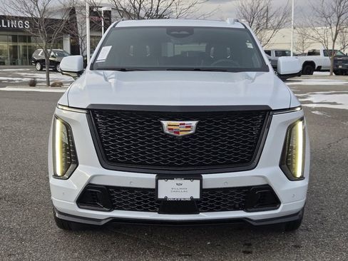 New 2026 Cadillac Escalade ESV V image 45