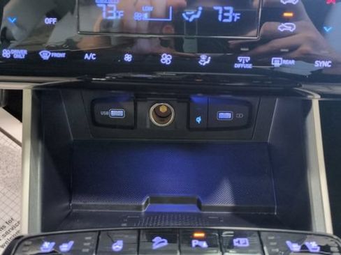 Used 2023 Hyundai Tucson Limited AWD/4WD image 30