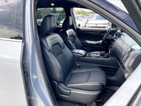 Used 2023 Nissan Pathfinder Rock Creek AWD/4WD image 10
