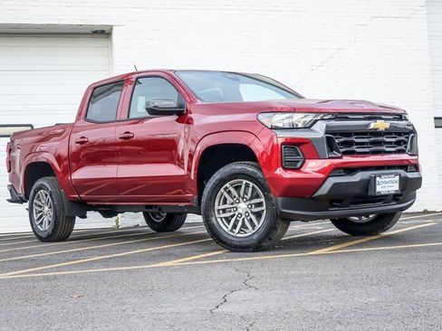 New 2026 Chevrolet Colorado LT image 2