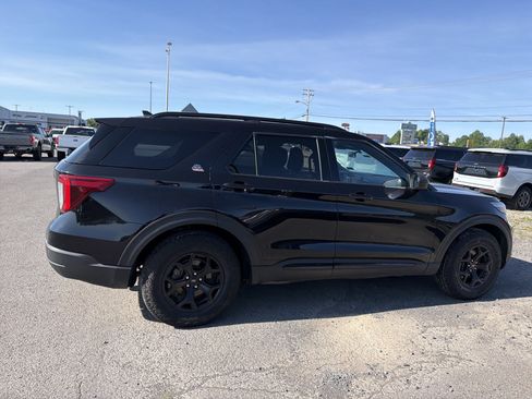 Used 2022 Ford Explorer Timberline AWD/4WD image 3