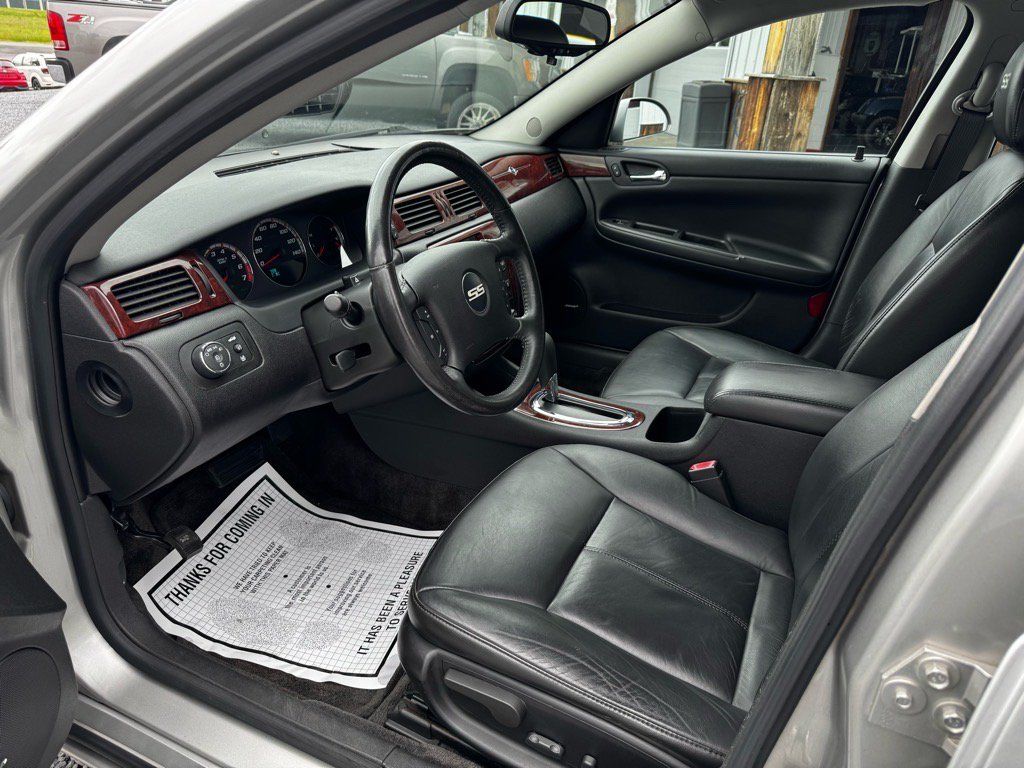 Used 2007 Chevrolet Impala SS FWD image 9